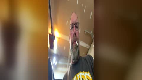 squirreldiamond online show from 21, 6, 2026