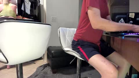 Snapshot of squirt_vip_room chatting on 18, 1, 2025 Roxy Day Mossimo Knight online show from 18, 1, 2025