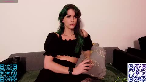 Earthling Gurl Michelle Allergy online show from 11, 3, 2025