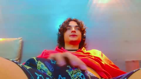 ethan online show from 18, 11, 2025