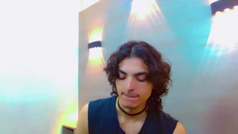 ethan online show from 19, 11, 2025