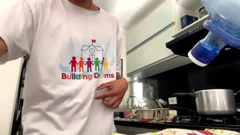 sorry mom online show from 23, 12, 2024