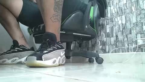 sr master cum its my old account online show from 13, 10, 2025