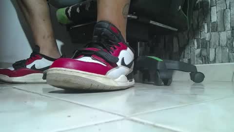 sr master cum its my old account online show from 25, 11, 2025