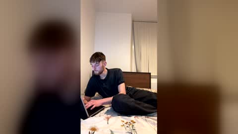 Snapshot of srr23man chatting on 15, 12, 2025 srr23man online show from 15, 12, 2025