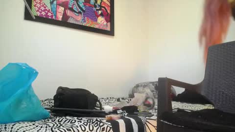 Snapshot of srta_fox chatting on 10, 9, 2025 Srta. Fox online show from 10, 9, 2025