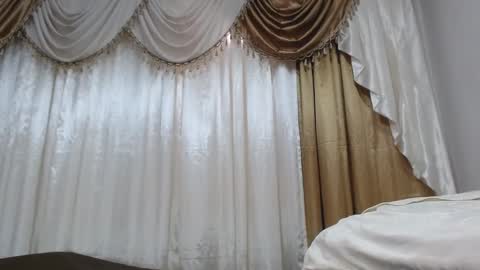 Snapshot of srta_luciana chatting on 28, 1, 2025 . . online show from 28, 1, 2025