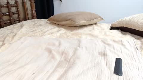 Snapshot of srta_luciana chatting on 7, 2, 2025 . . online show from 7, 2, 2025