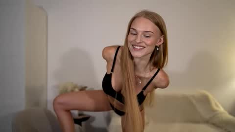 Scarlett online show from 30, 10, 2025