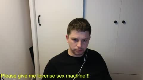 st1vemaster01 online show from 15, 4, 2026