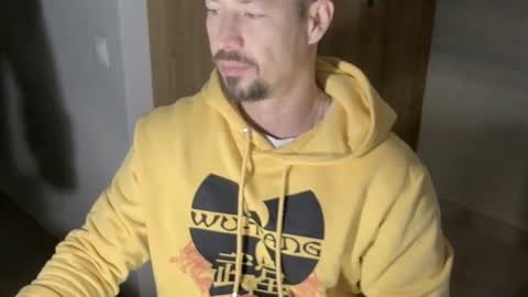 Snapshot of st_amor chatting on 29, 12, 2024 St Amor online show from 29, 12, 2024