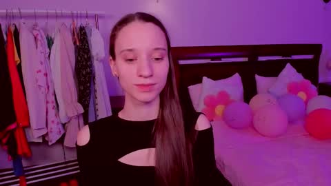 Snapshot of staceycutie chatting on 5, 2, 2026 StaceyCutie online show from 5, 2, 2026