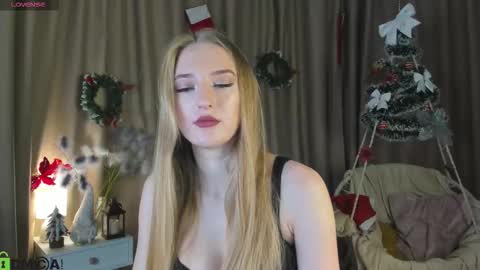 Stacy Mon Tue Wed Thu Fri Sun GMT GMT 3 1000am - 0400pm  online show from 2, 12, 2025