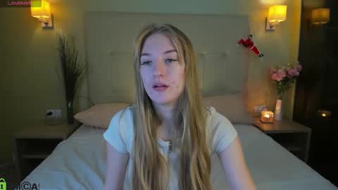 Stacy Mon Tue Wed Thu Fri Sun GMT GMT 3 1000am - 0400pm  online show from 6, 1, 2026