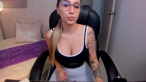 Snapshot of stacyconner chatting on 27, 11, 2025 Stacy Conner online show from 27, 11, 2025