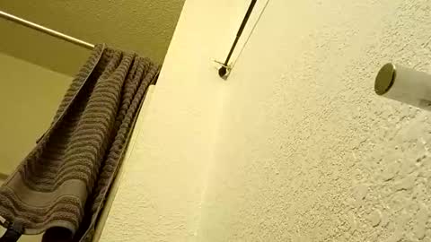 Straightupdownbad online show from 5, 3, 2026