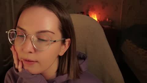 Alice online show from 4, 2, 2025