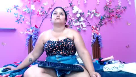 alejandra online show from 27, 4, 2026