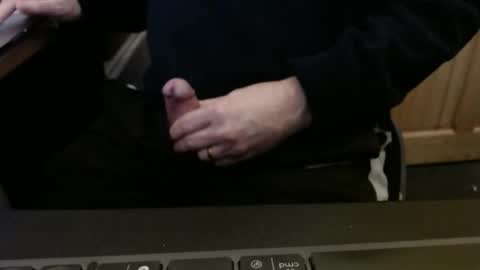 stargazer1069 online show from 4, 12, 2025