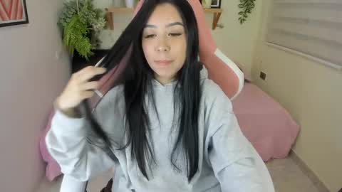 Snapshot of starlie_ chatting on 20, 9, 2025 Alisson online show from 20, 9, 2025