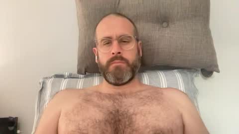 Snapshot of starrman99 chatting on 24, 5, 2026 starrman99 online show from 24, 5, 2026