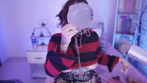 Yoko online show from 5, 12, 2025