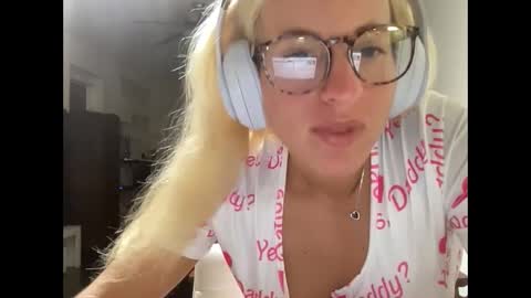 Stassiethatsororitygirl online show from 18, 9, 2025