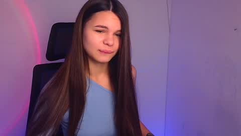 Snapshot of stasy_milk chatting on 2, 1, 2025 Stasy online show from 2, 1, 2025