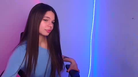 Snapshot of stasy_milk chatting on 11, 1, 2025 Stasy online show from 11, 1, 2025