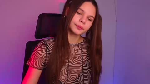 Snapshot of stasy_milk chatting on 1, 2, 2025 Stasy online show from 1, 2, 2025