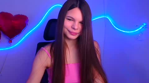 Snapshot of stasy_milk chatting on 1, 3, 2025 Stasy online show from 1, 3, 2025