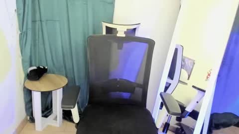 Snapshot of stasy_milk chatting on 9, 3, 2025 Stasy online show from 9, 3, 2025