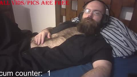 Snapshot of stealthytuna95 chatting on 13, 9, 2025 mike online show from 13, 9, 2025