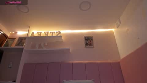 Stefa Gomez  online show from 27, 11, 2025