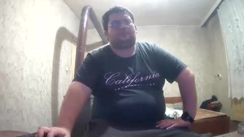 Snapshot of stefan90pt chatting on 4, 11, 2025 Stefan online show from 4, 11, 2025