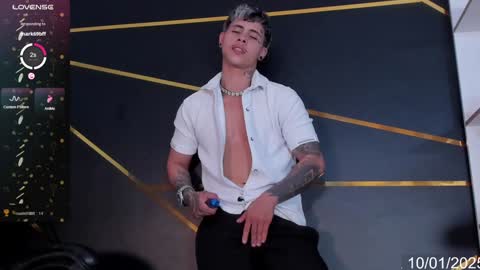 Snapshot of stefan_wonder_ chatting on 10, 1, 2025 Wonder online show from 10, 1, 2025