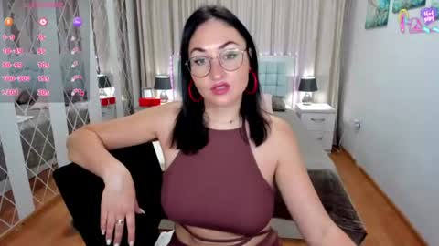 Snapshot of stefanawinter chatting on 26, 7, 2026 StefanaWinter online show from 26, 7, 2026