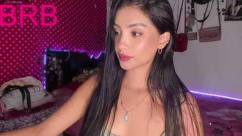 Im MiaIts my first day here  online show from 12, 1, 2025