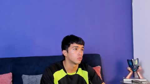 Snapshot of stefano_calle chatting on 1, 12, 2025 Stefano online show from 1, 12, 2025