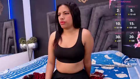 Stefany Brown online show from 11, 1, 2025