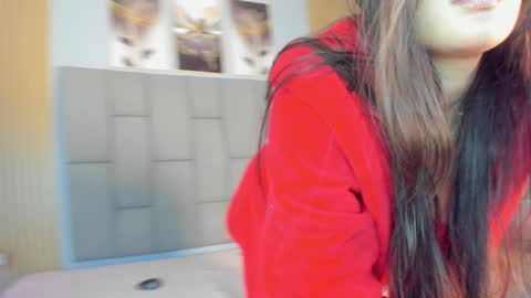 Stefany online show from 12, 10, 2025