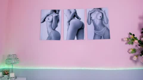 Snapshot of stefany_gonzales_ chatting on 13, 5, 2026 Stefany online show from 13, 5, 2026