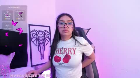 Snapshot of stefanygp chatting on 4, 11, 2025 Stefanny lopez online show from 4, 11, 2025