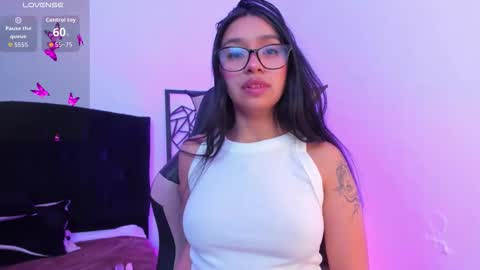 Snapshot of stefanygp chatting on 6, 11, 2025 Stefanny lopez online show from 6, 11, 2025