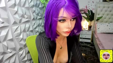 Snapshot of stefanylangkat chatting on 16, 11, 2025 Jane online show from 16, 11, 2025