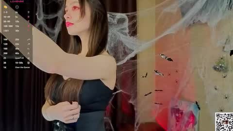 Snapshot of steffanimor chatting on 31, 10, 2025 Becky steff online show from 31, 10, 2025