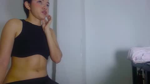 stefany online show from 18, 10, 2025