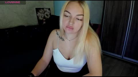 Stella  Cox online show from 13, 9, 2025