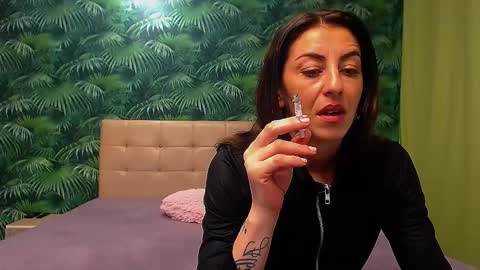 Snapshot of stella_john chatting on 27, 12, 2024 Stella John online show from 27, 12, 2024