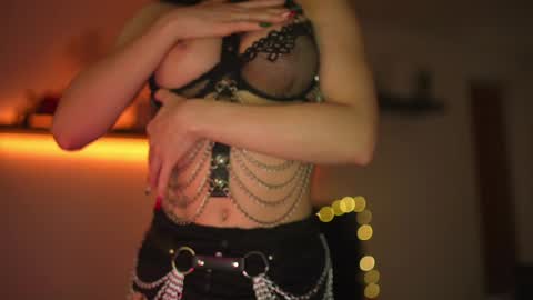 Stella online show from 30, 12, 2024